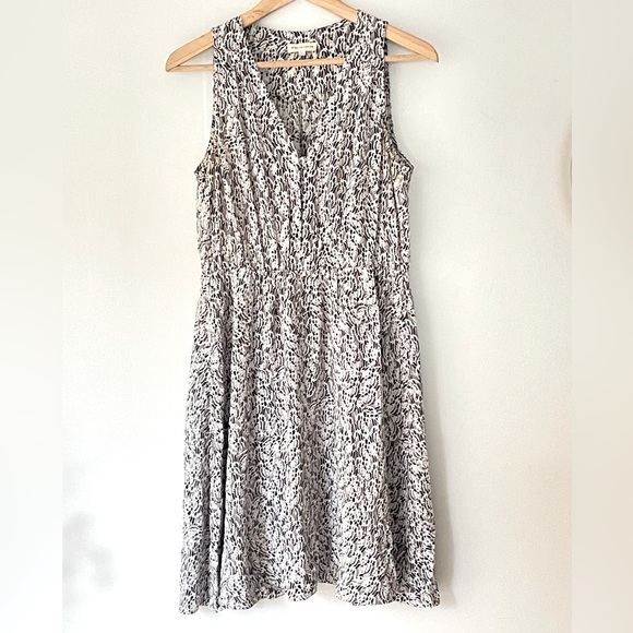 Rebecca Taylor Silk Cinch Waist V-Neck Sleeveless Black & White Dress - Picture 1 of 7